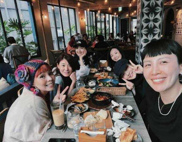 陶晶莹合体5大咖女星 网狂赞：才女大集合