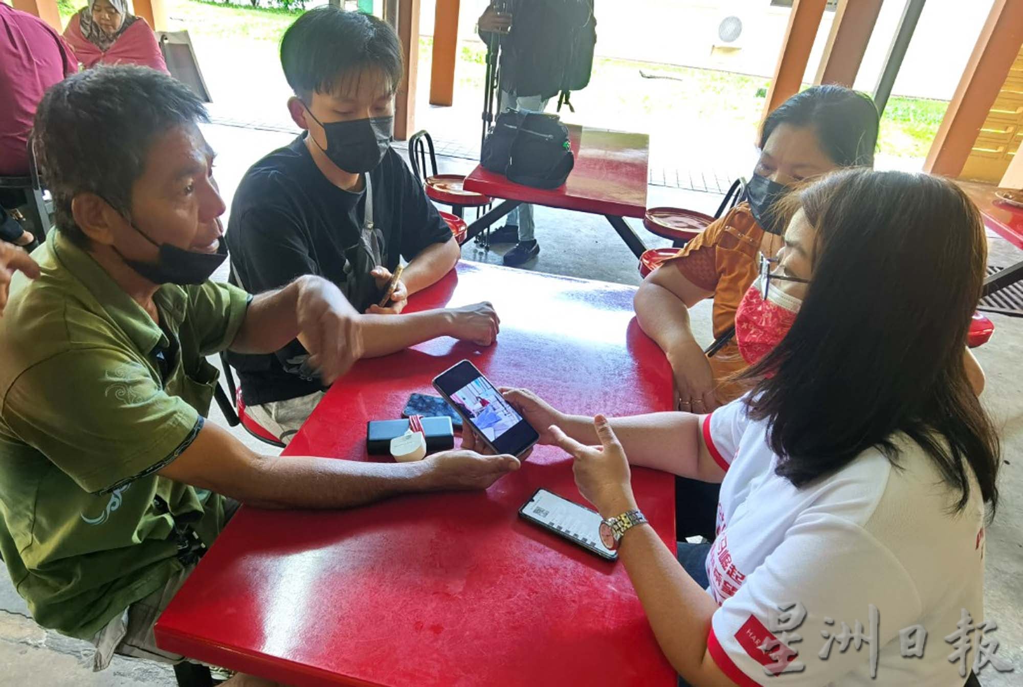 霹:黑白头/少年失足从6楼摔下4楼,急筹手术费保命