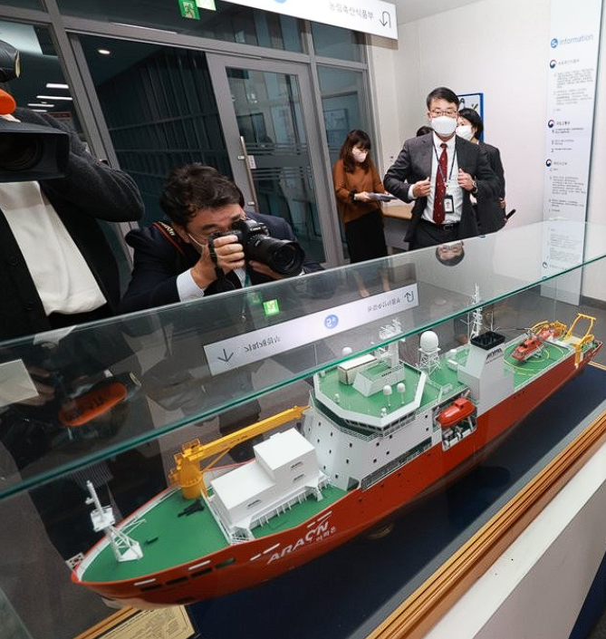 韩国宣布建立南极内陆基地 计划打造1.5万吨破冰科考船