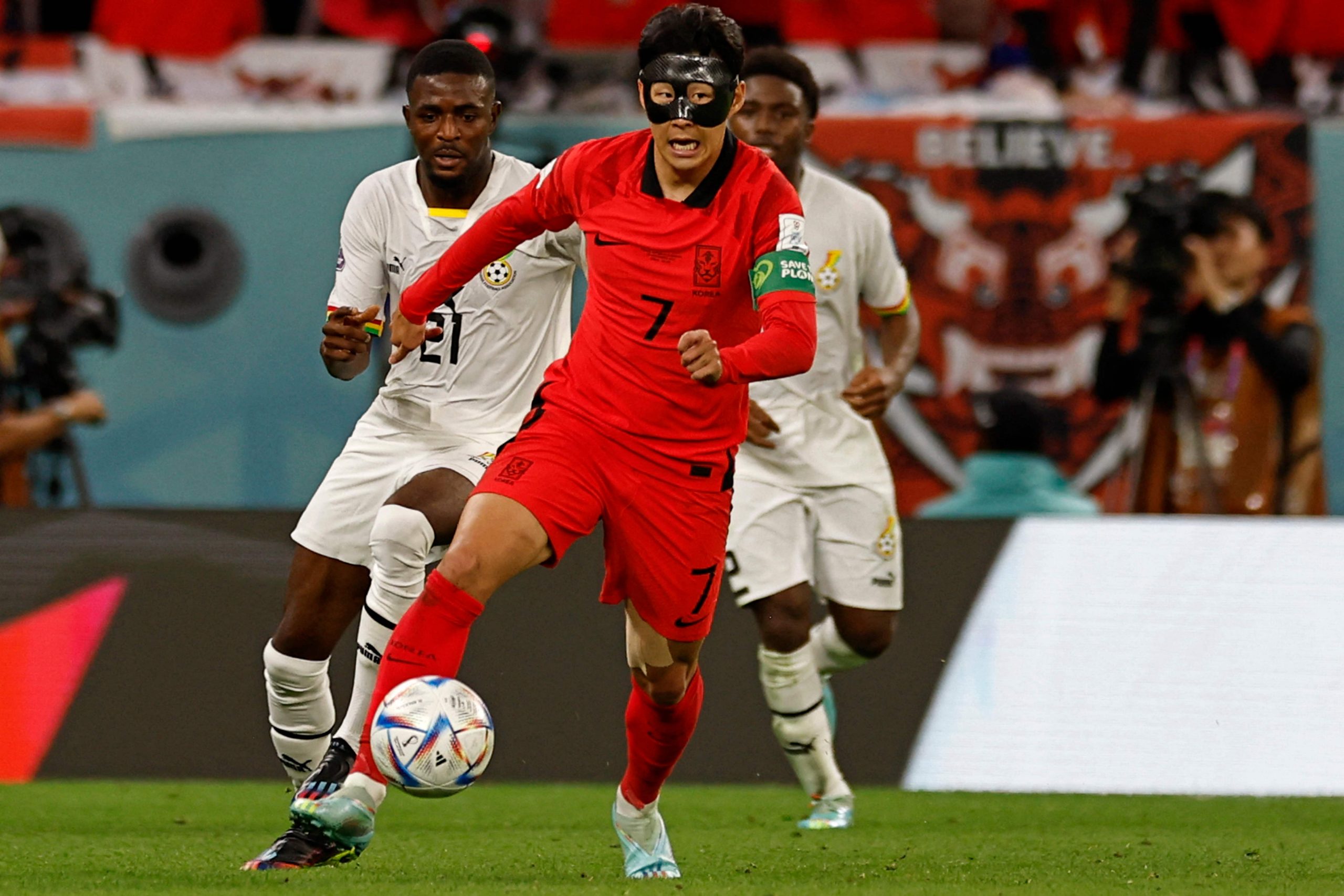 韩国负加纳一战表现低迷 孙兴慜沦为罪人