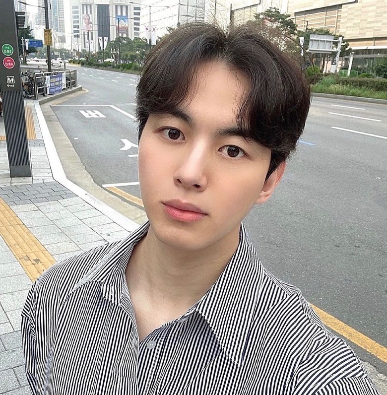 韩男偶像爆吸毒被捕 2直播主被点名