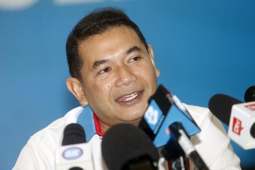 预告周四大爆料 拉菲兹:“揭濒海战斗舰丑闻幕后主使”