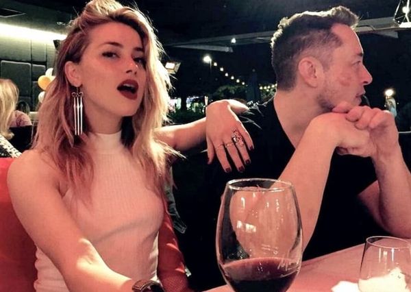 马斯克前女友安柏赫德推特帐号消失 网民猜测2情况