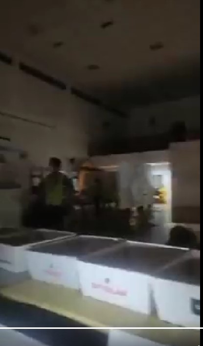 鹅唛投票中心停电2分钟　计票中心不影响
