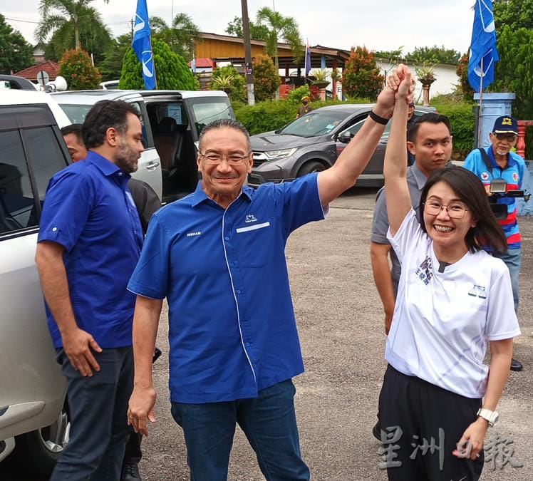 焦点选区：地不佬：超级组选员纷站台 拉抬王晓庭潘伟斯选情