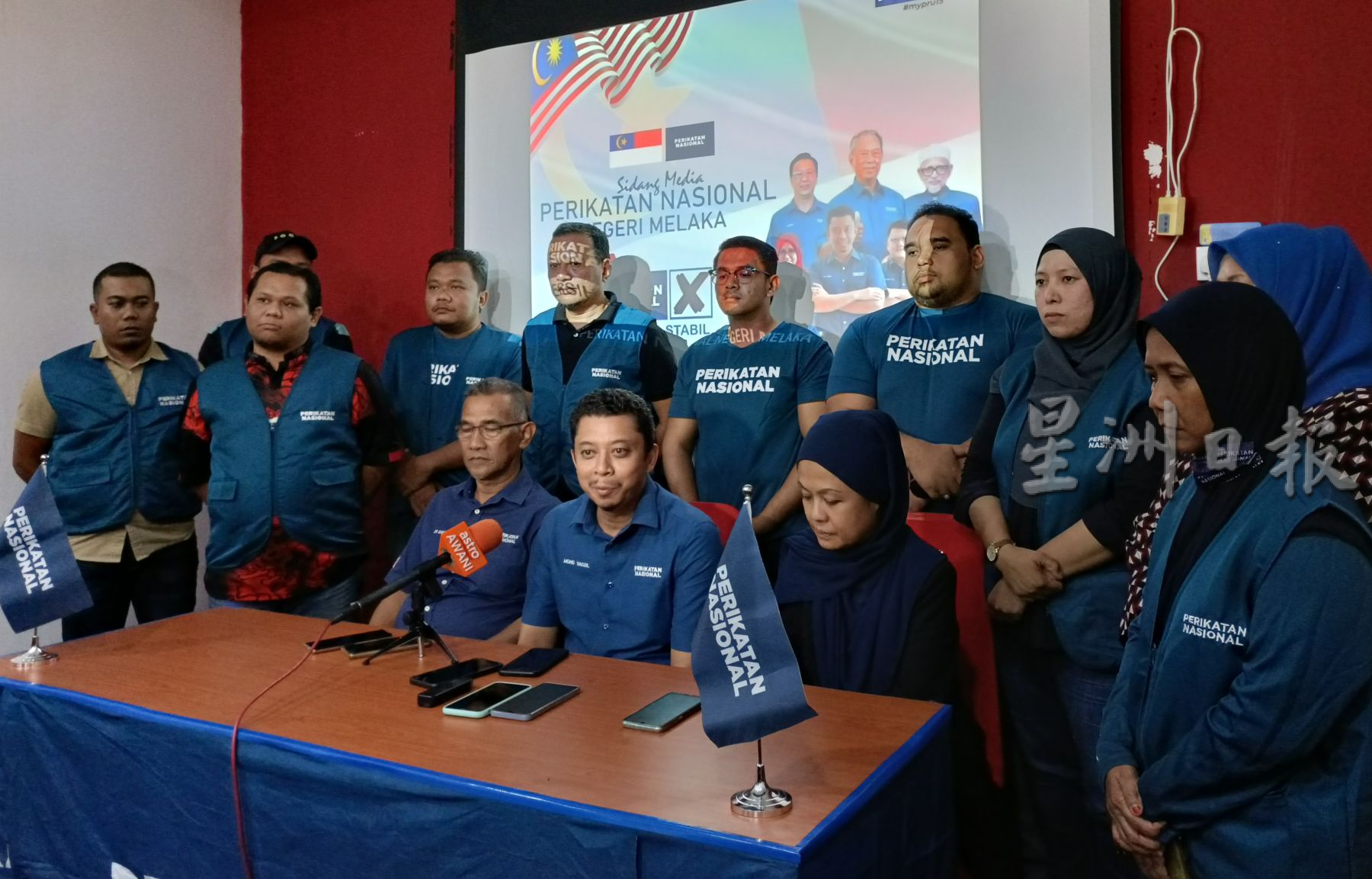 甲国盟主席：退党事件不影响备战