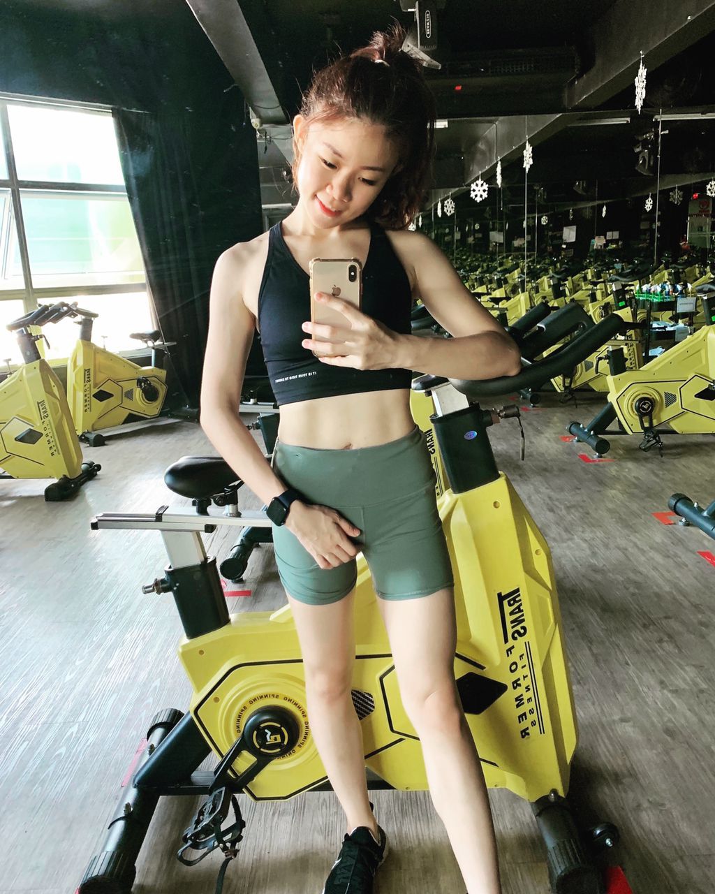 (刊期11月12日):有故事的人:兼职的动感单车教练