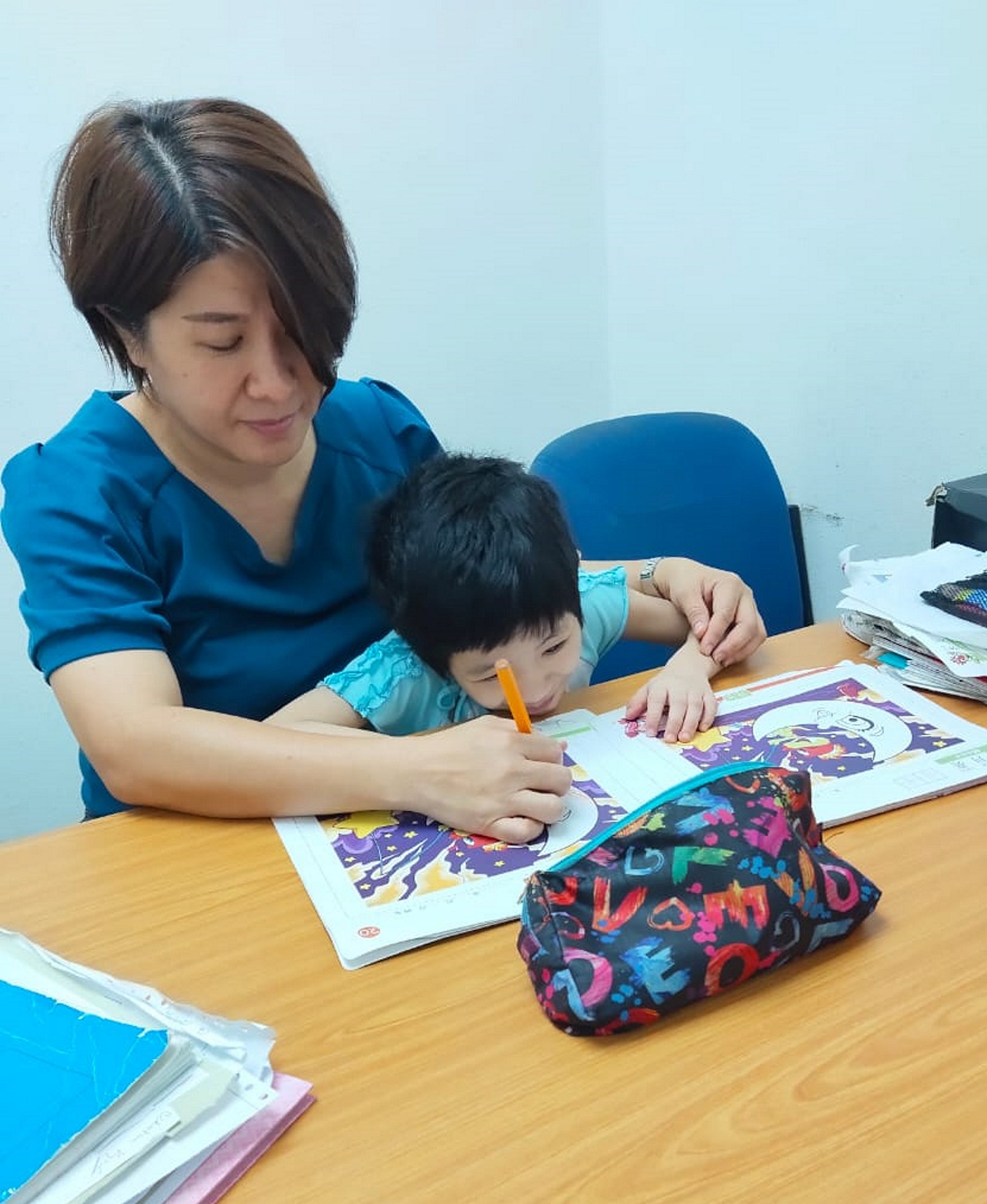 (刊期:11月19日)有故事的人:读那科未必做那一行,蔡慧婷随遇而安