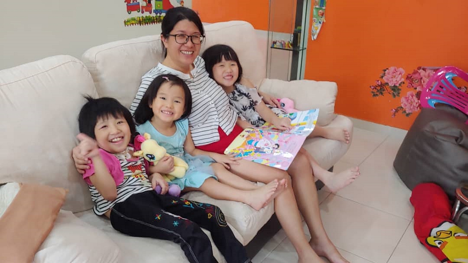 (刊期:11月19日)有故事的人:读那科未必做那一行,蔡慧婷随遇而安