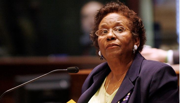 (取代前稿) 美国中期选举奇事 两位州议员去世后仍胜选连任