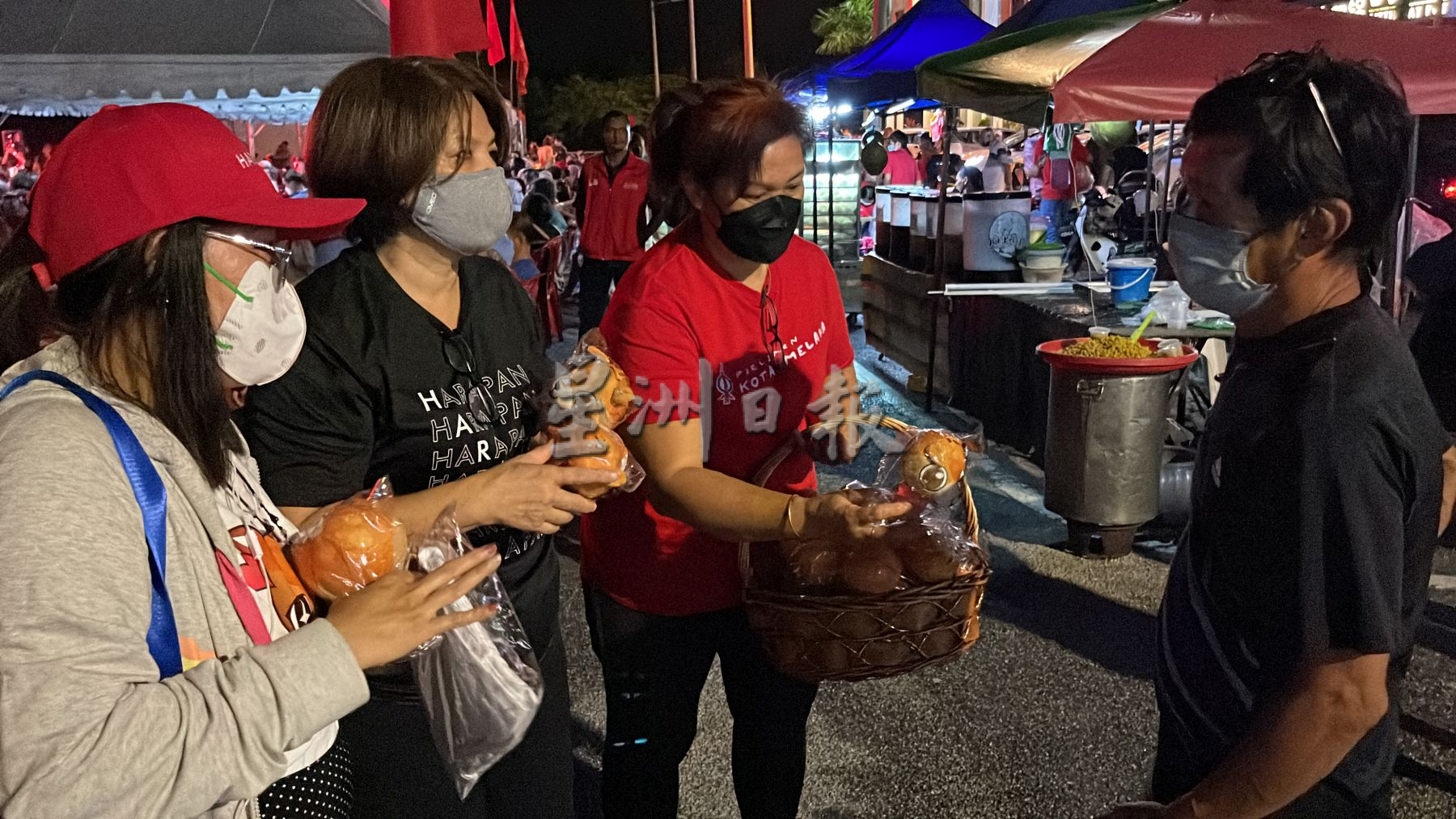 （古城封面主文）希盟讲座如大型嘉年华·歌唱 小食 周边商品
