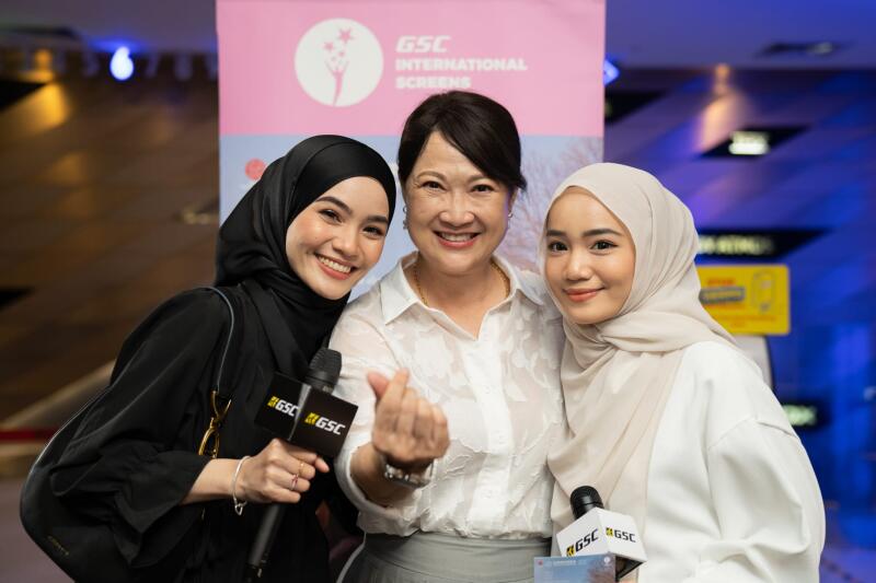 (已签发)柔:狮城二三事:“一个人也不怕” 洪慧芳独自飞大马造势