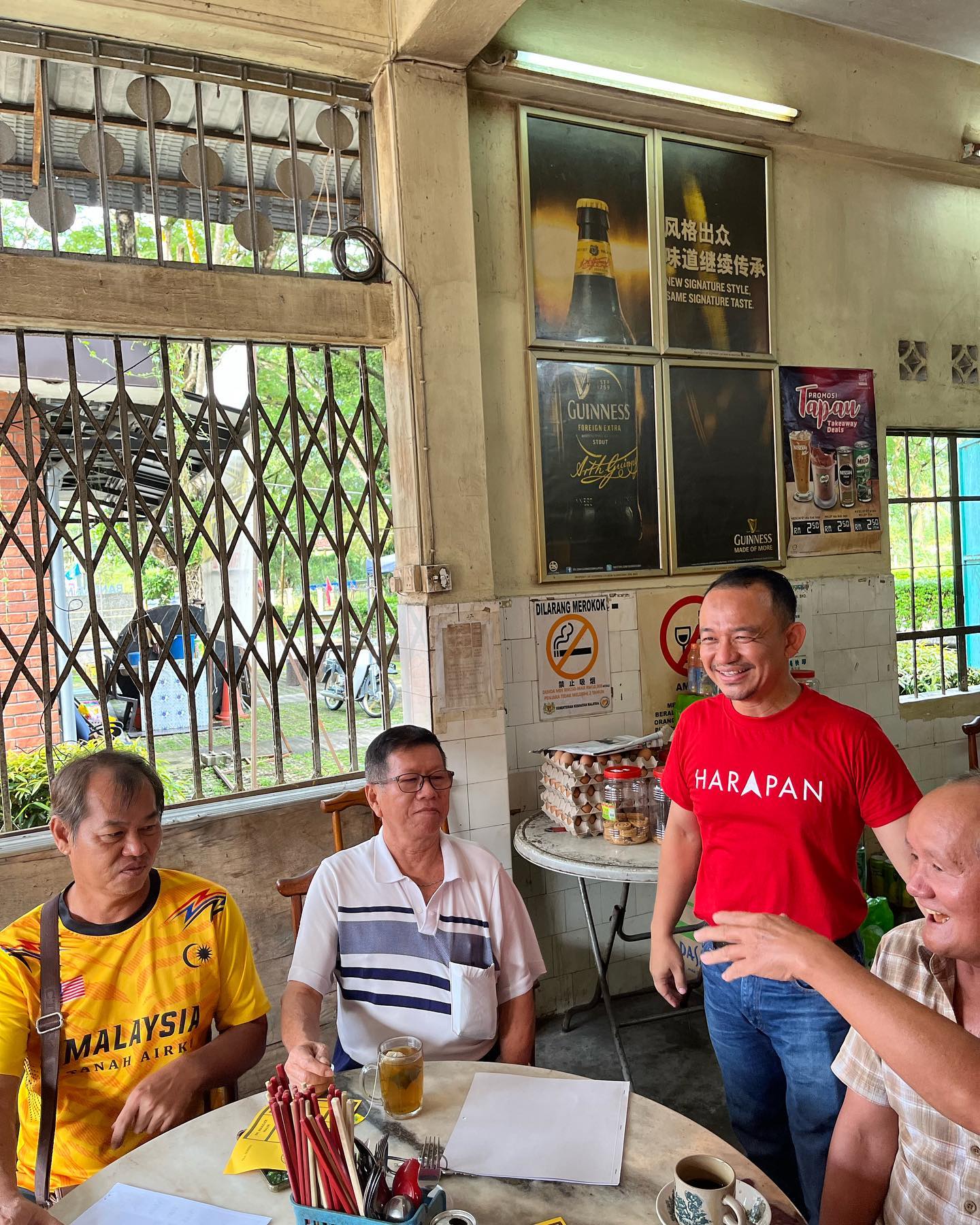 (请交运健)全国:焦点选区分析:新邦令金国席史上最激烈选情,巫裔选票分散,华裔选票部分回流国阵