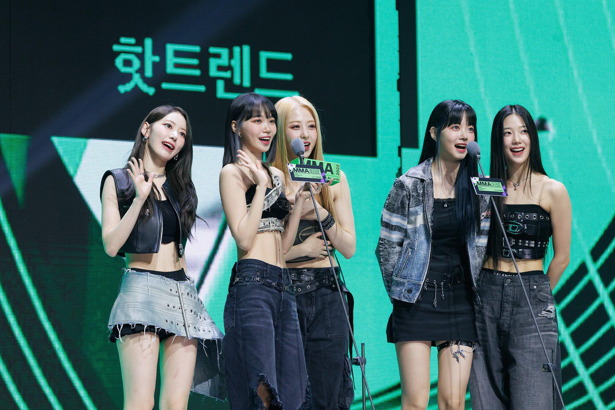 IVE出道不足1年  击败BLACKPINK夺最佳女团