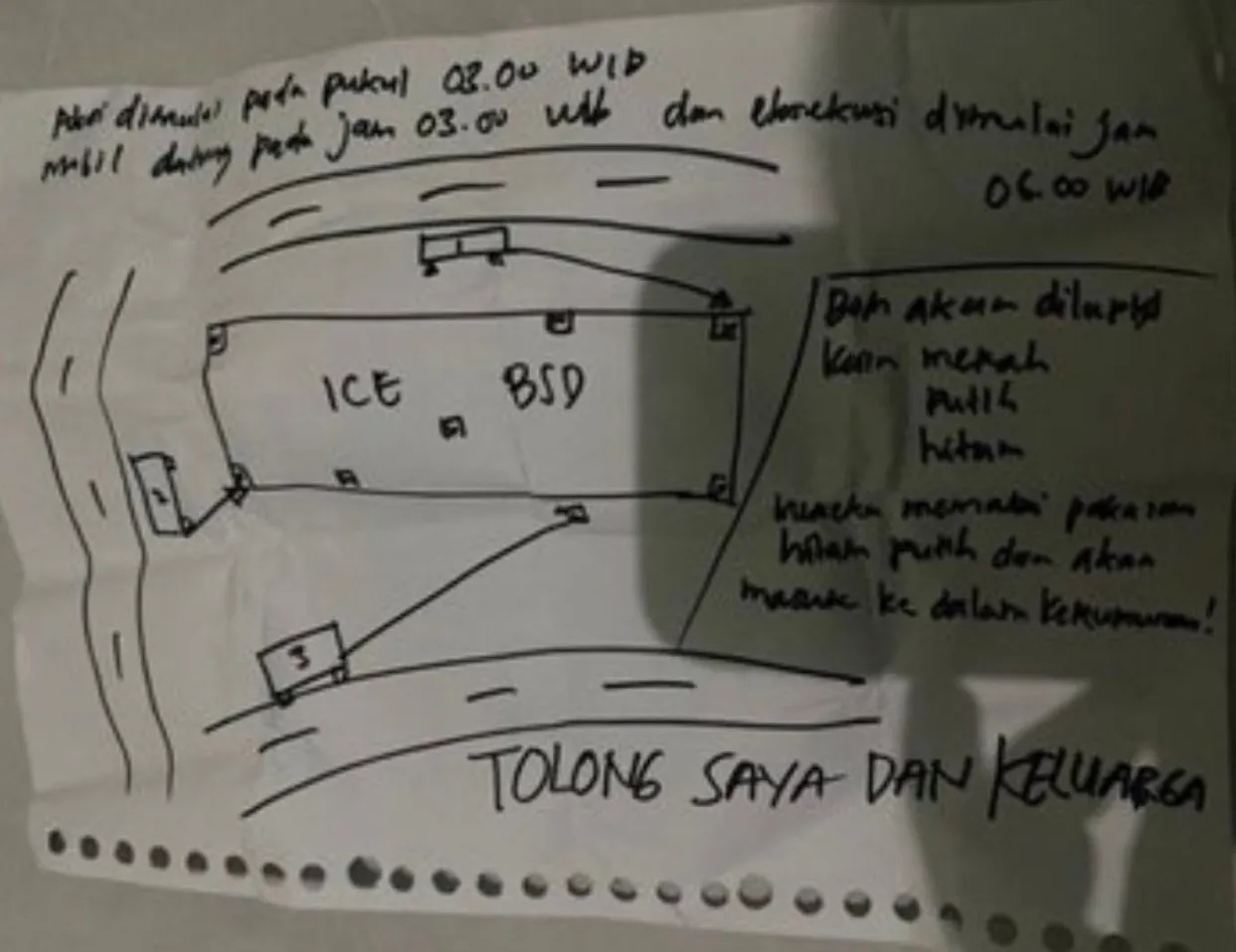 NCT 127收炸弹攻击恐吓照开唱 摇滚区爆推挤30人昏倒急腰斩