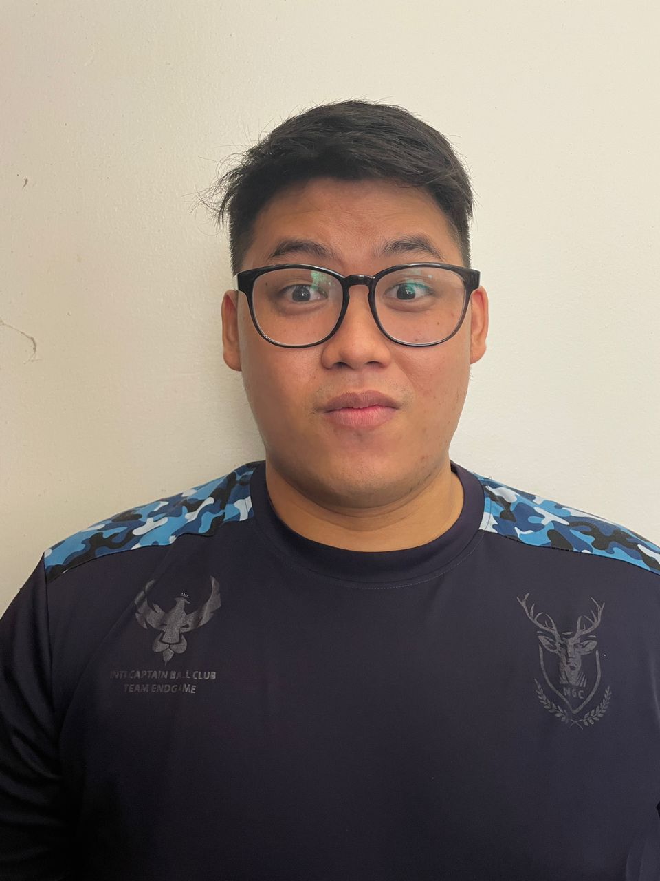 汝来首投族发起网络问卷调查45.5%投希盟,53.5%还未确定