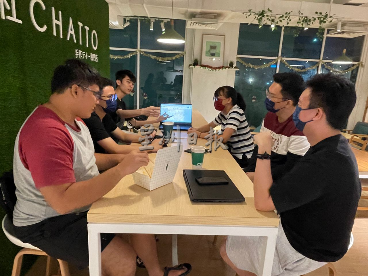 汝来首投族发起网络问卷调查45.5%投希盟,53.5%还未确定