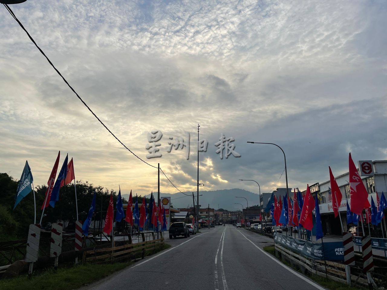 汝来首投族发起网络问卷调查45.5%投希盟,53.5%还未确定