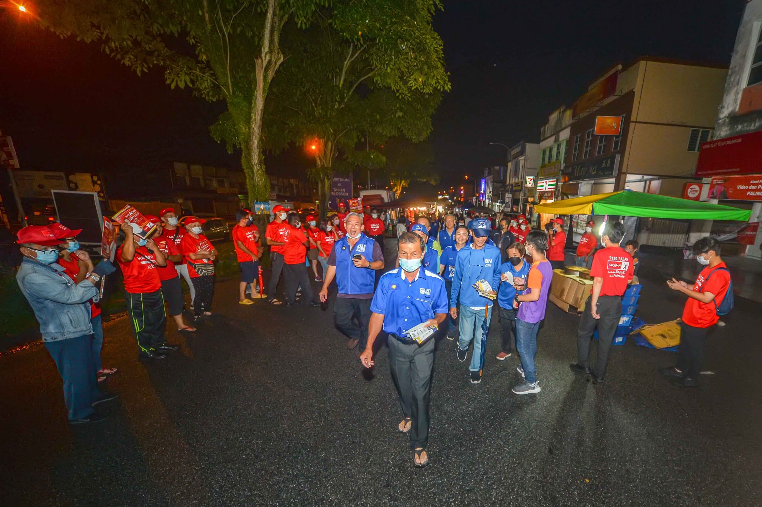 NS芙蓉/谢琪清:怎么没有看见吴健南出现的?我没逃避对手交辩论信