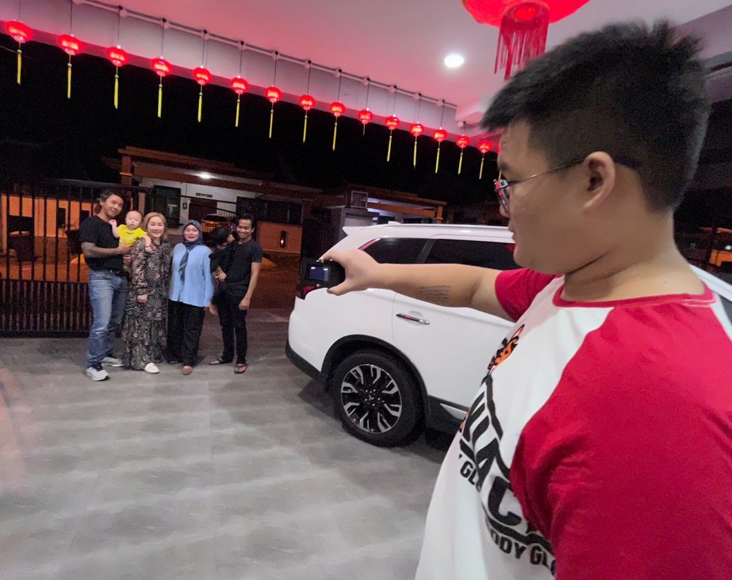 11/12见报∕我们主文— 巫裔华裔一家亲