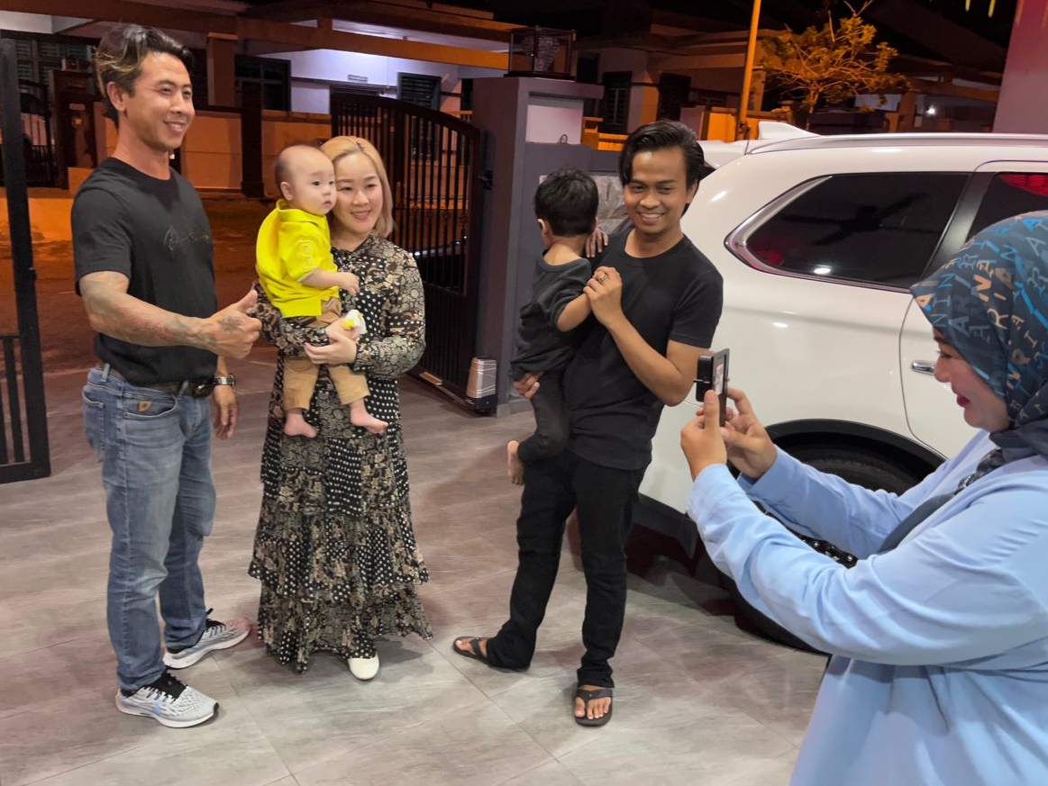 11/12见报∕我们主文— 巫裔华裔一家亲