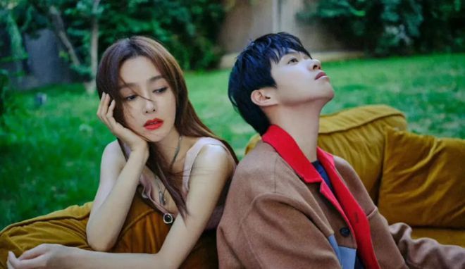 43岁秦岚爆恋33岁魏大勋   情侣帽泄蜜