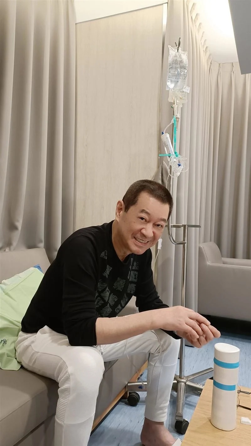 60岁蔡小虎住院险插管急救 这两天是关键!