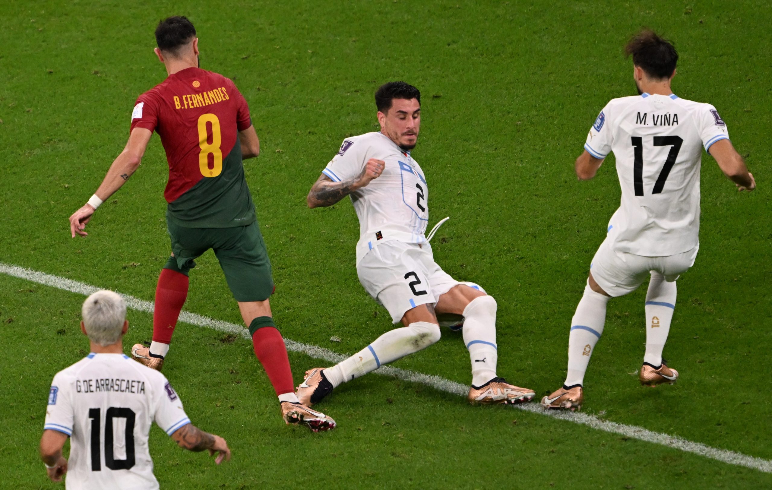 “葡乌之战点球是误判” FIFA裁判掌门人承认VAR出错