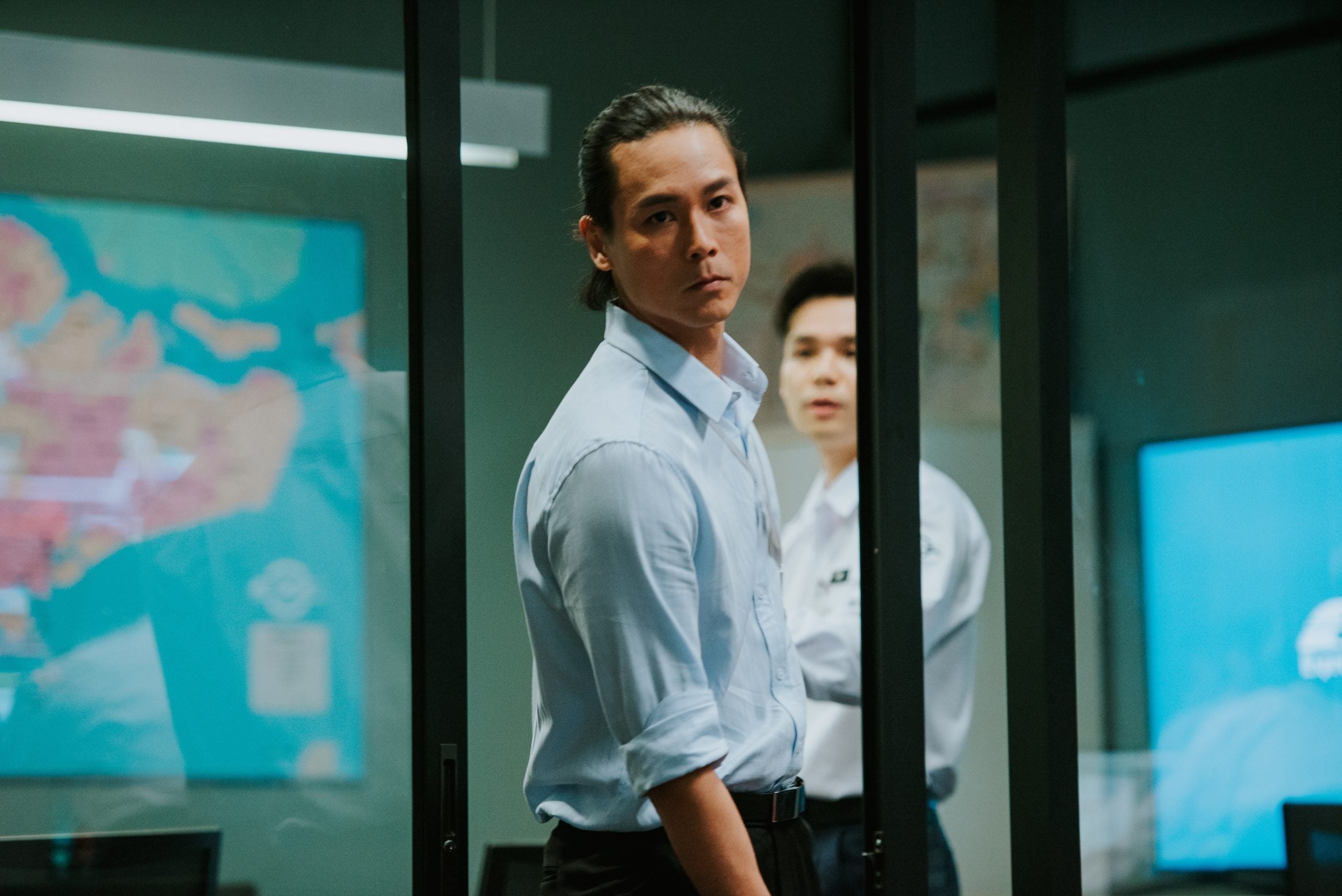 《生死环线》等5年终定档 刘子绚李沛旭轻快铁打怪兽