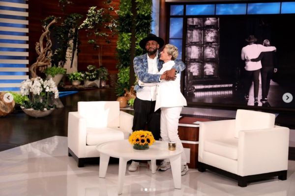 《艾伦秀》DJ惊传自杀 妻发现不对劲报警救不回