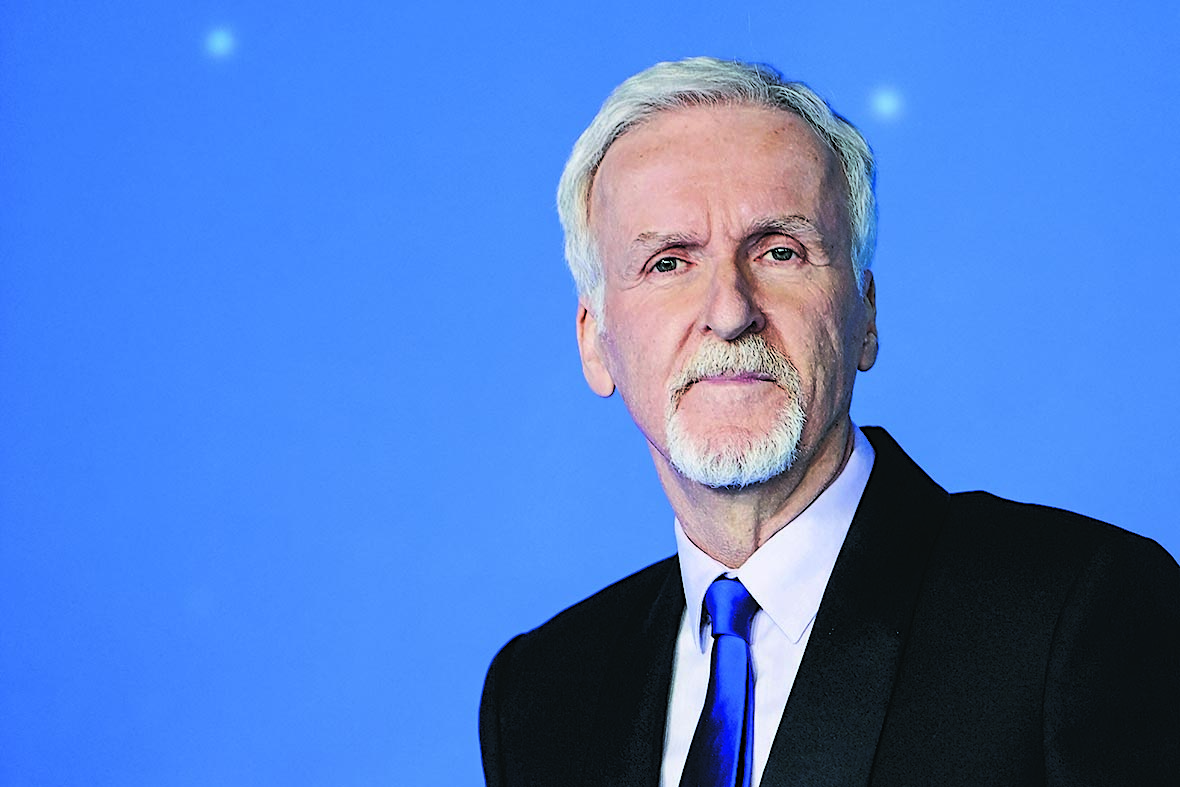 《阿凡达2》日本看海豚秀   占士金马伦被骂翻