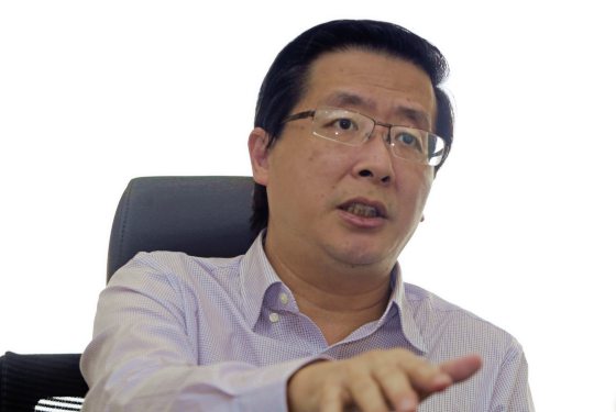 【跨年专题:我们还能相信什么?/教育篇】当大企业招聘看重能力时,我们还能相信大学学历吗?