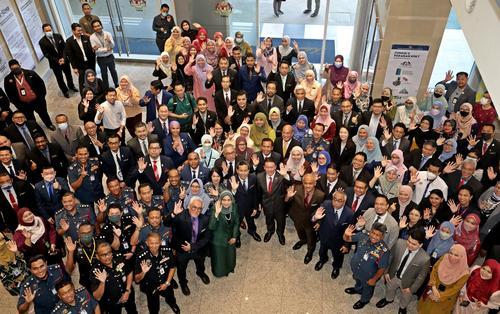 下令地方政府加强民生服务 倪可敏：“照顾好人民，江山才会稳”