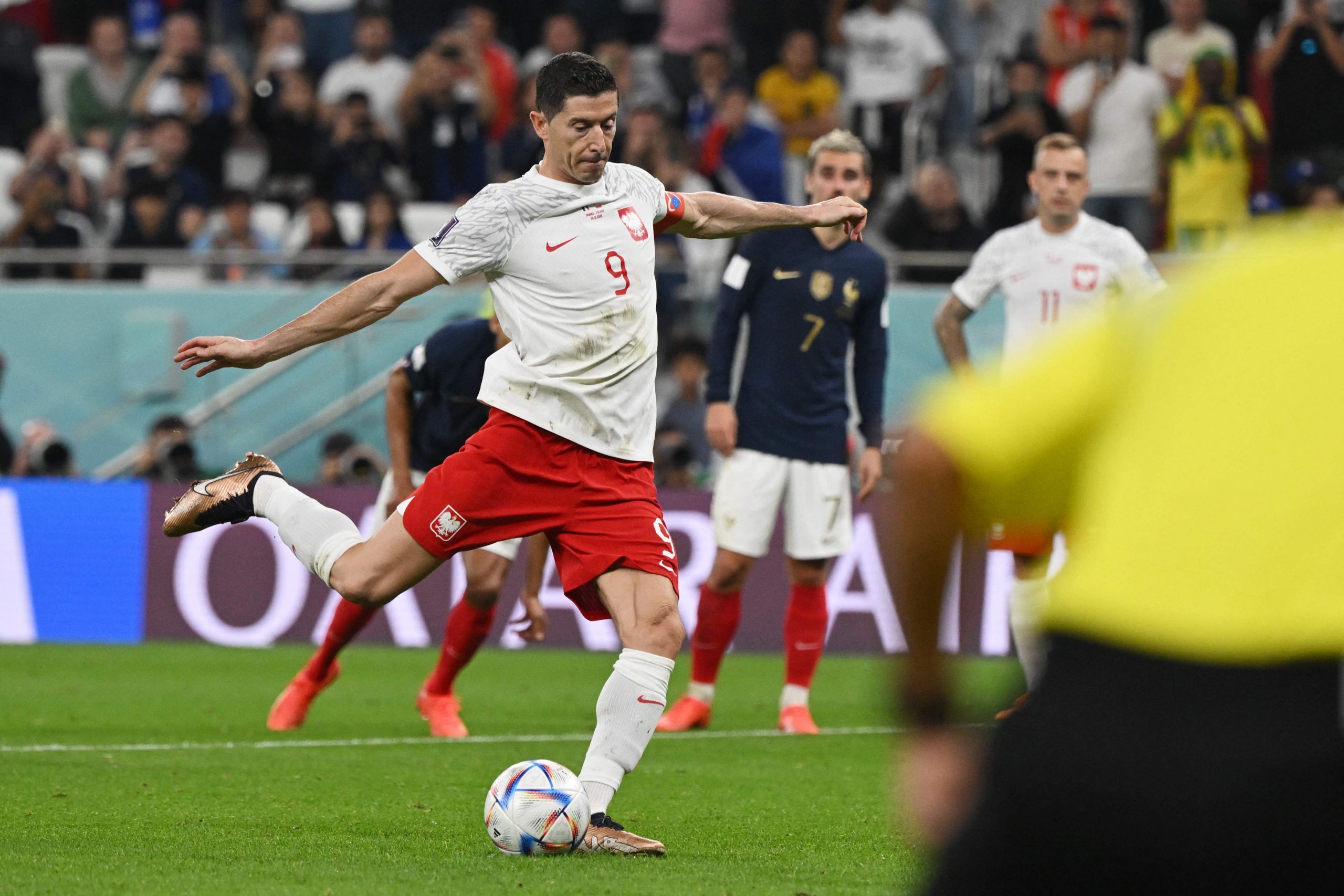 世界杯16强|姆巴佩2射1传+吉鲁建功 法国踢“波”跨进8强