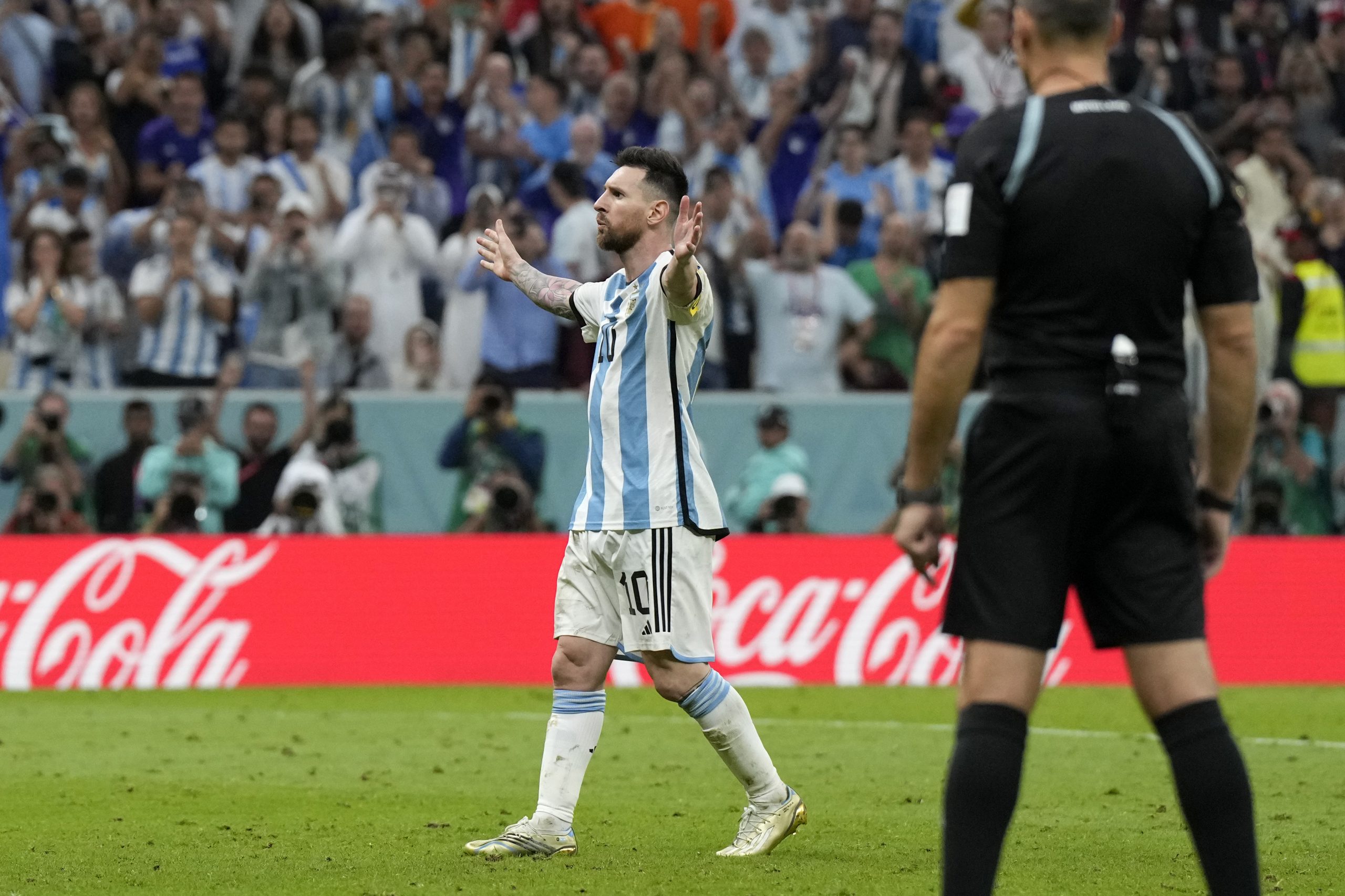 世界杯8强| 点球大战4比3险胜荷兰 阿根廷4强斗克罗地亚