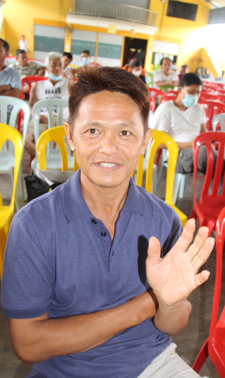 东01:榴梿农民投诉收购商主观猫山王A果变B果