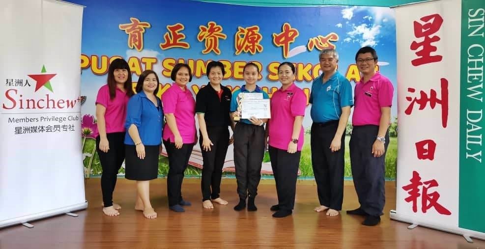 东:(本报活动)星洲日报学生阅报计划2022年度第26届小学生时事问答比赛东海岸三州吉兰丹决赛成绩出炉,来自瓜拉吉赖育才华小的陈奕航,荣登冠军宝座。