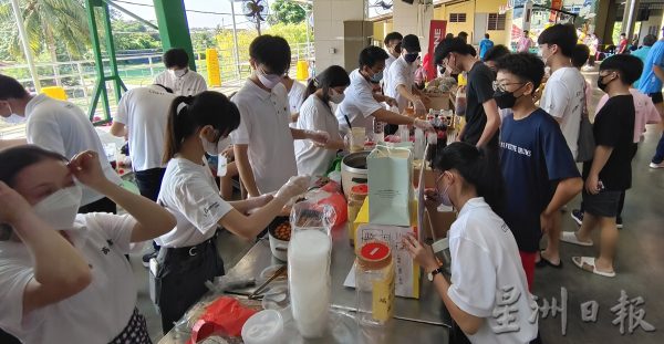 供FB/多年教育改革取成效,波中明年迎来121新生