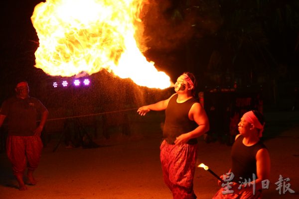 供fb：别错过！波德申Lexis Hibiscus度假村的“FUNTASTIC 新年倒数嘉年华”配套