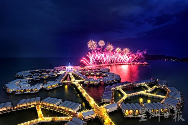 供fb:别错过!波德申Lexis Hibiscus度假村的“FUNTASTIC 新年倒数嘉年华”配套