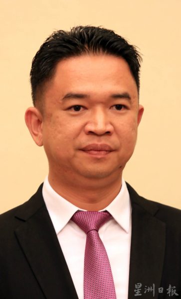 供fb:雨水侵蚀土崩连连 | 张聒翔:每天都有土崩投报