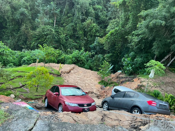 供fb:雨水侵蚀土崩连连 | 张聒翔:每天都有土崩投报