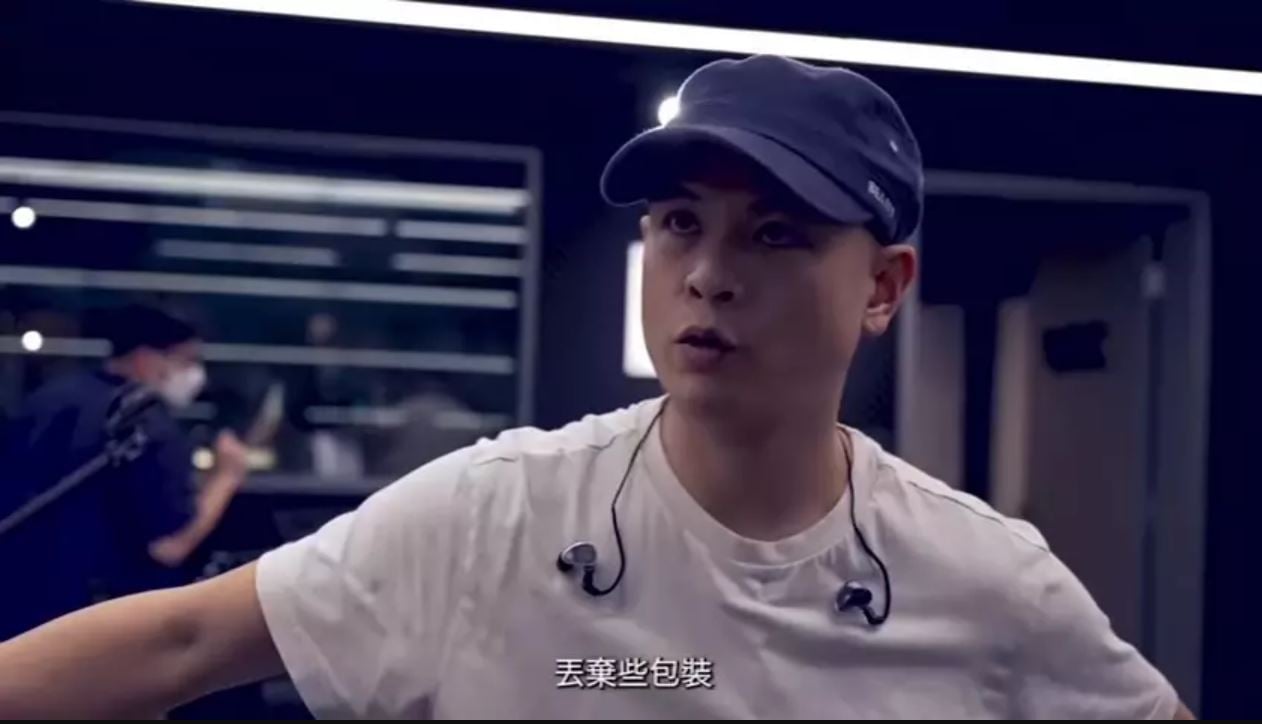 侧田演唱会爆哭卖惨 反被酸“香港市场小委屈你了”	