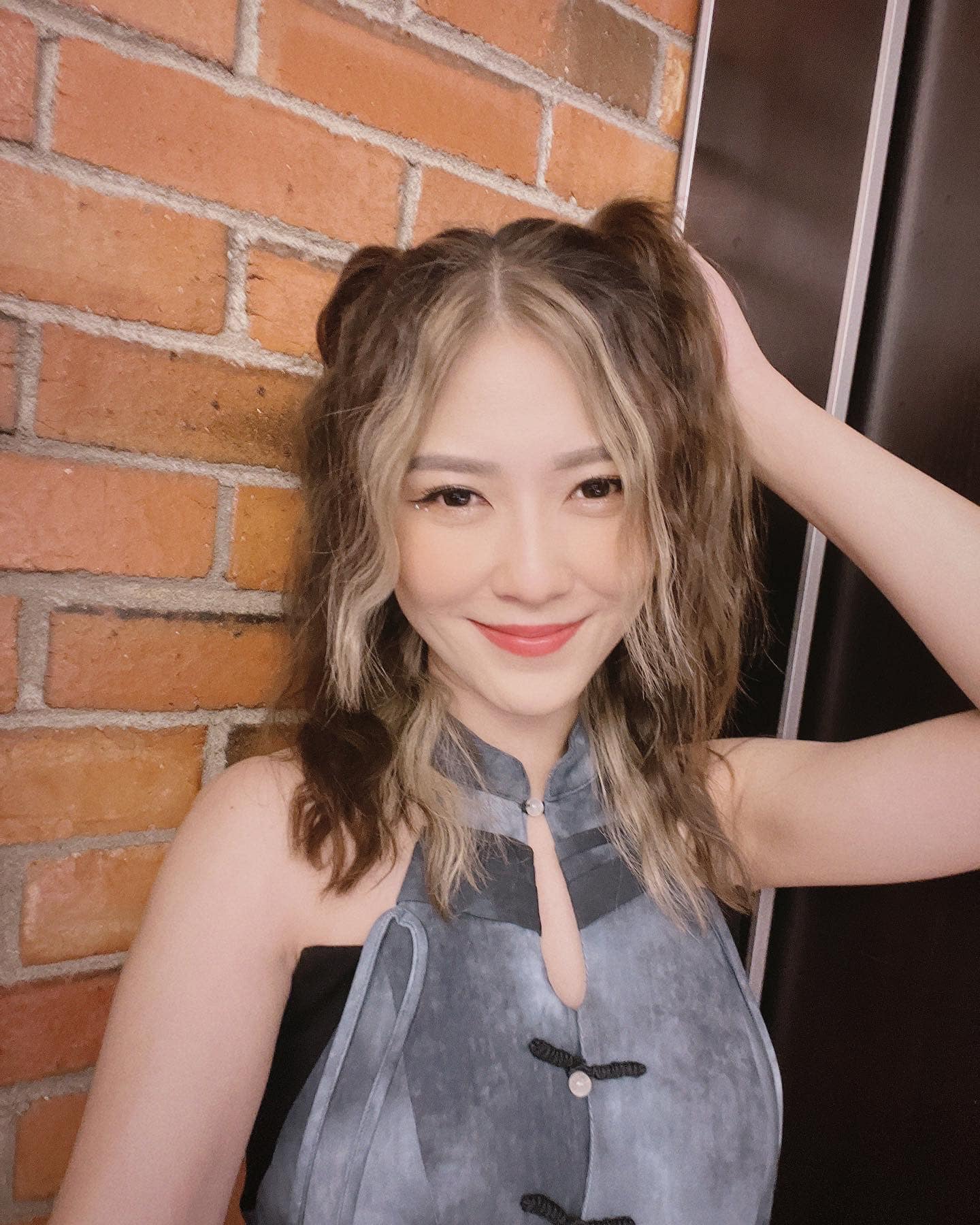 傅健颖8月才丧母 痛泣“爸去找妈妈了”