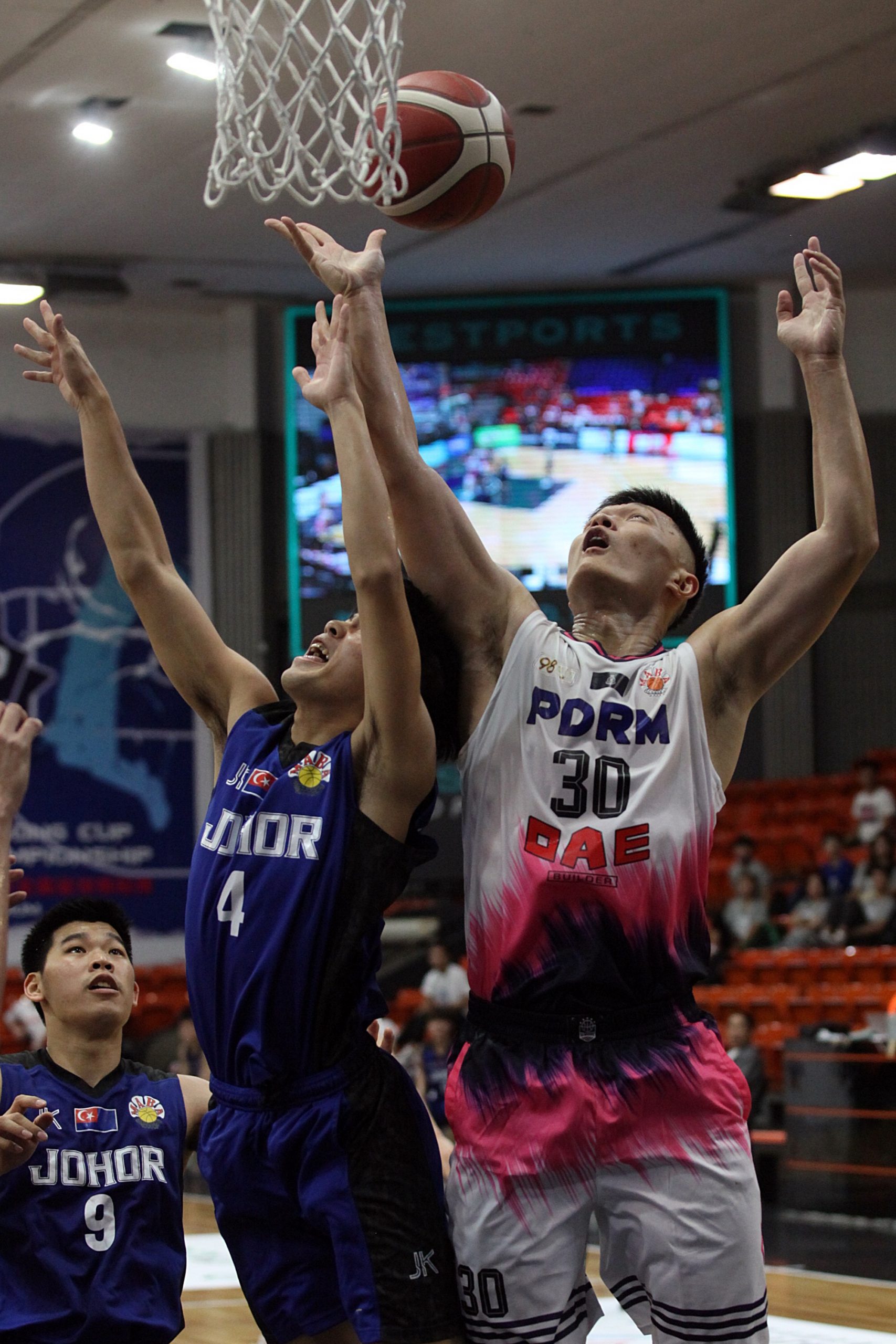 元首杯全国篮球赛| “老警”不死 柔队功亏一篑 森男4强斗霹雳