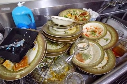 兄长姐姐事业有成 男子:“他们回家如VIP 我却如下人”