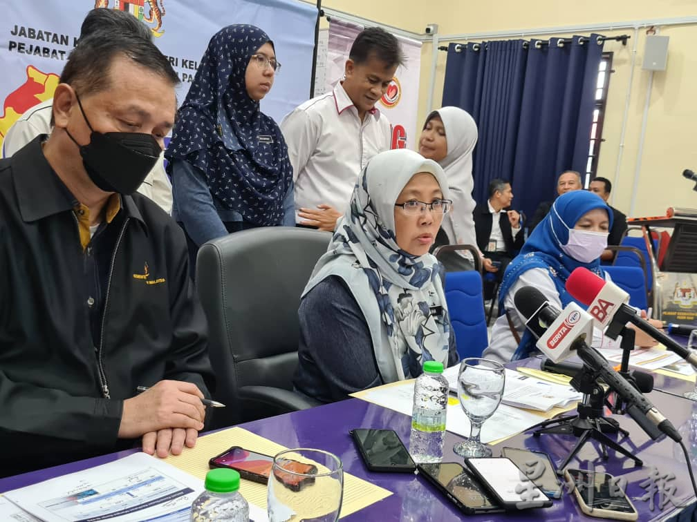 卫生部长扎丽哈建议卫生部为救援及安全部队人员设立心理健康护理队,以为他们定期进行检查,确保他们的心理健康水平。