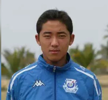 前中超球员感染冠病去世 王若吉得年37岁