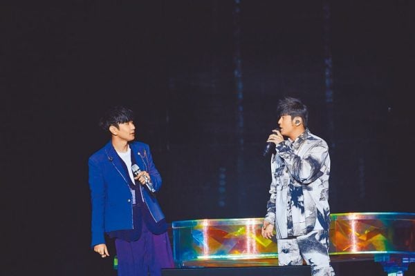 双J合体！周杰伦助阵林俊杰　喊话找阿信3人行