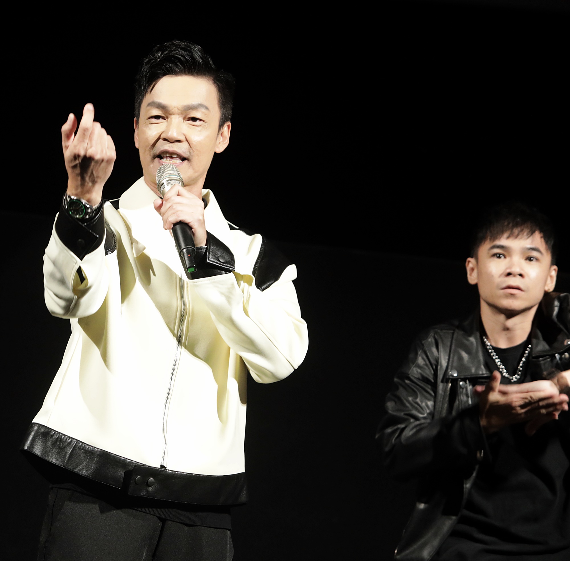 发豪语要干掉《本草纲目》 李国煌唱跳十二经脉